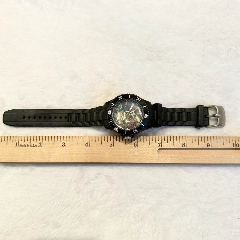 Christian Audigier Unisex Eternity Skull Roses Black Silicone Band Watch goth